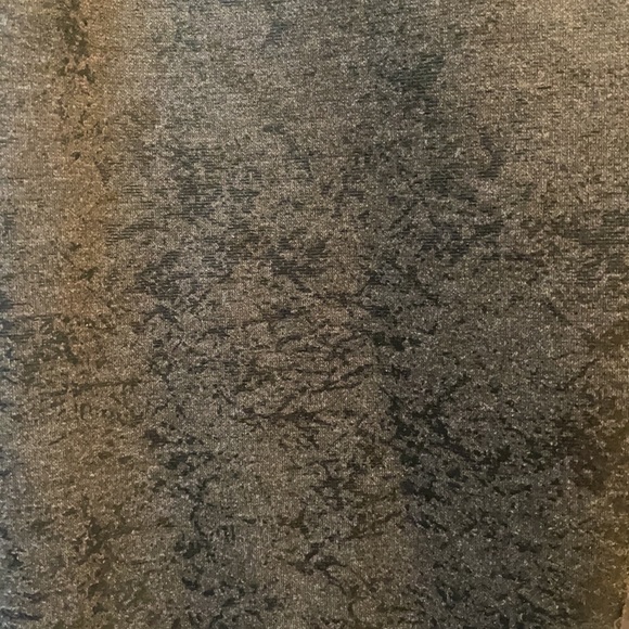 SKINNY GIRL BAILEY PULL ON JEGGINGS BLACK/DARK GRAY W/ METALLIC EMBELLISHMENTS - Picture 5 of 12